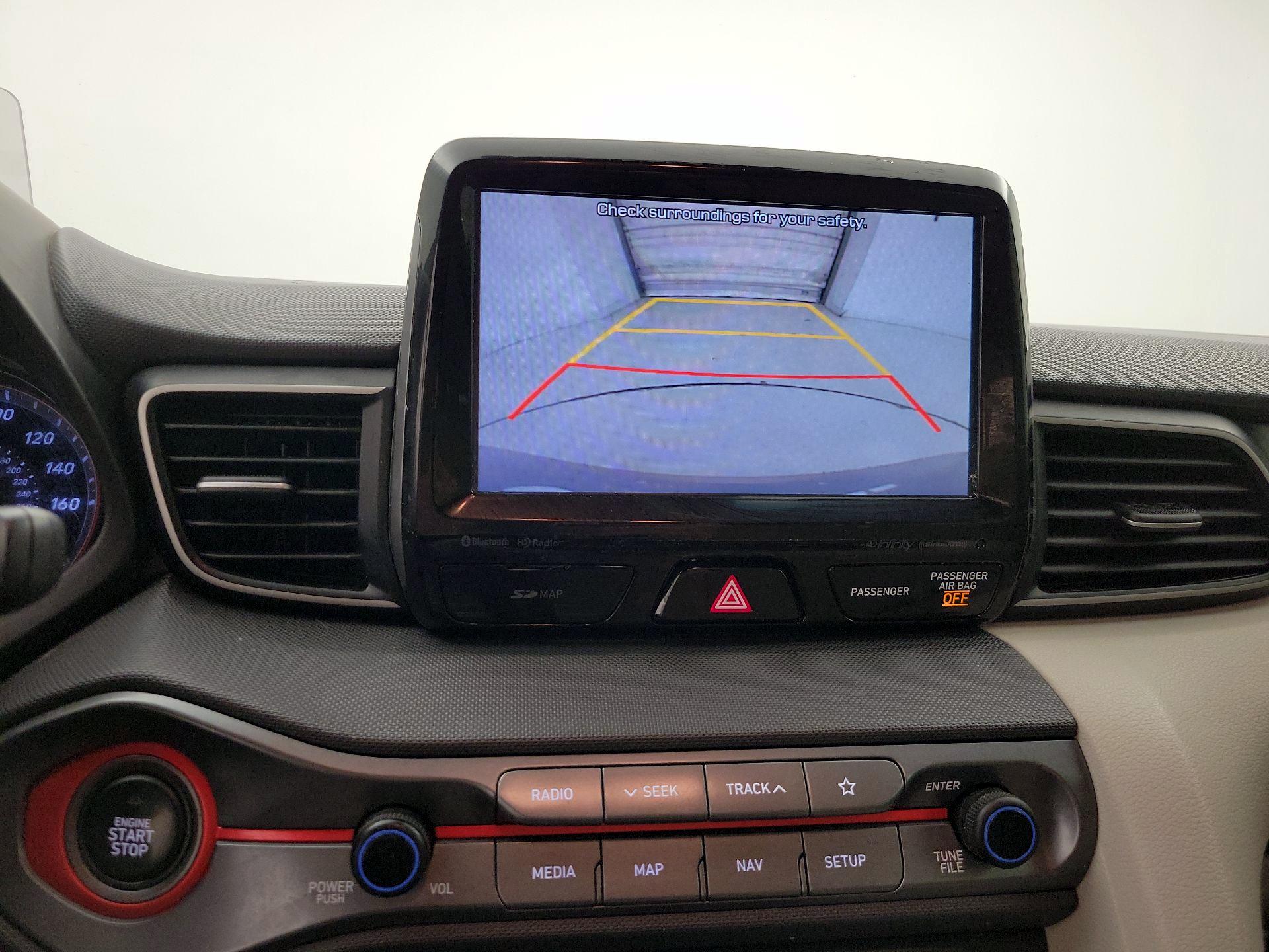 Thumbnail: 2019 Hyundai Veloster - 15