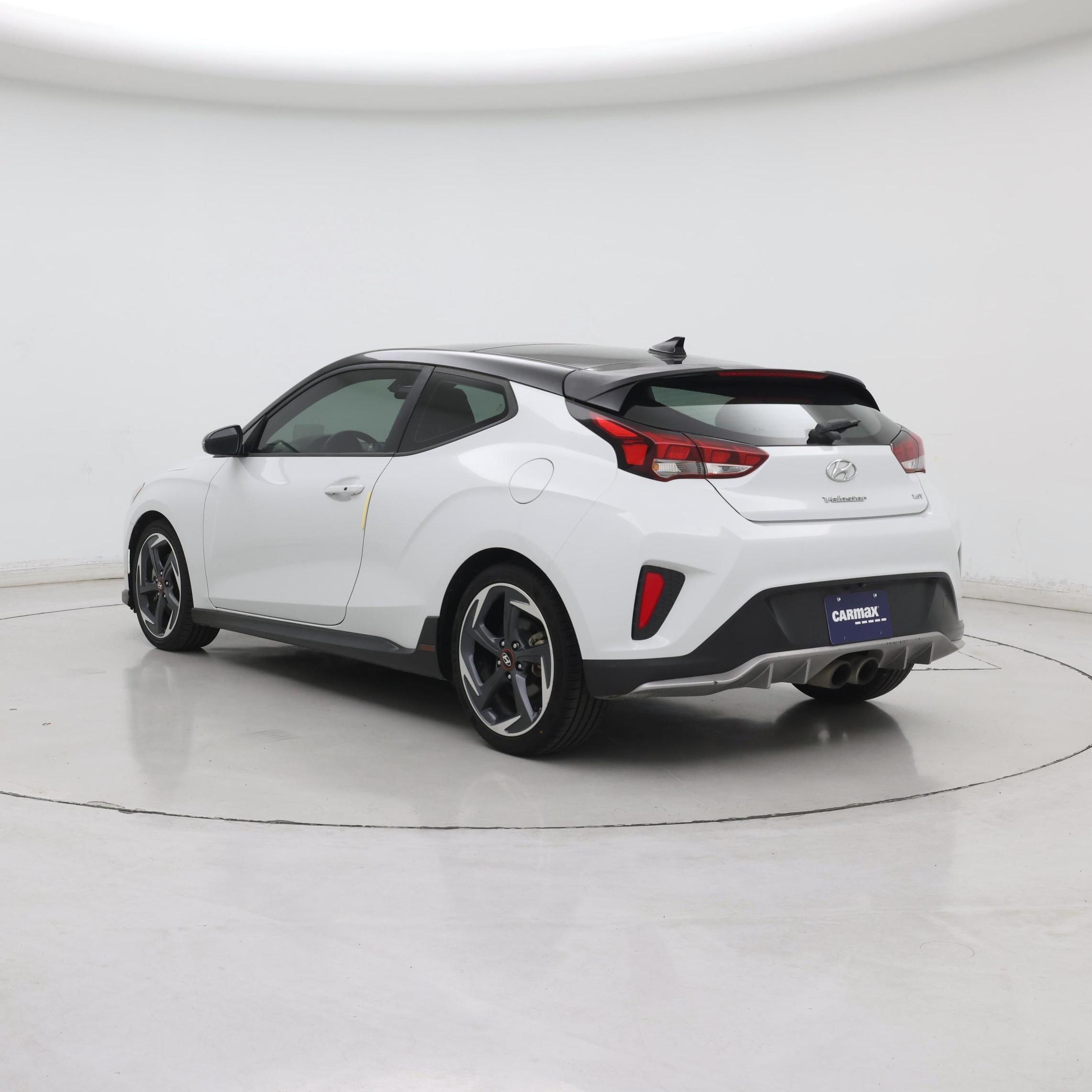 Thumbnail: 2019 Hyundai Veloster - 2