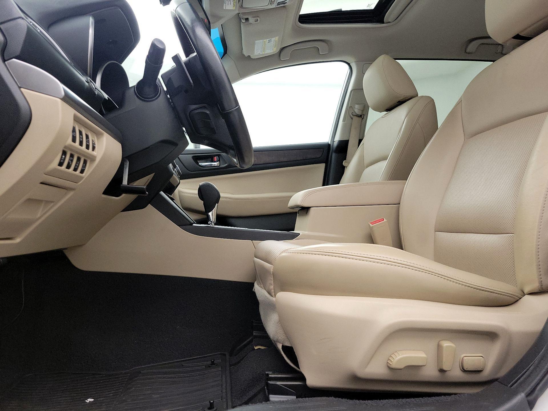 Thumbnail: 2016 Subaru Outback - 11