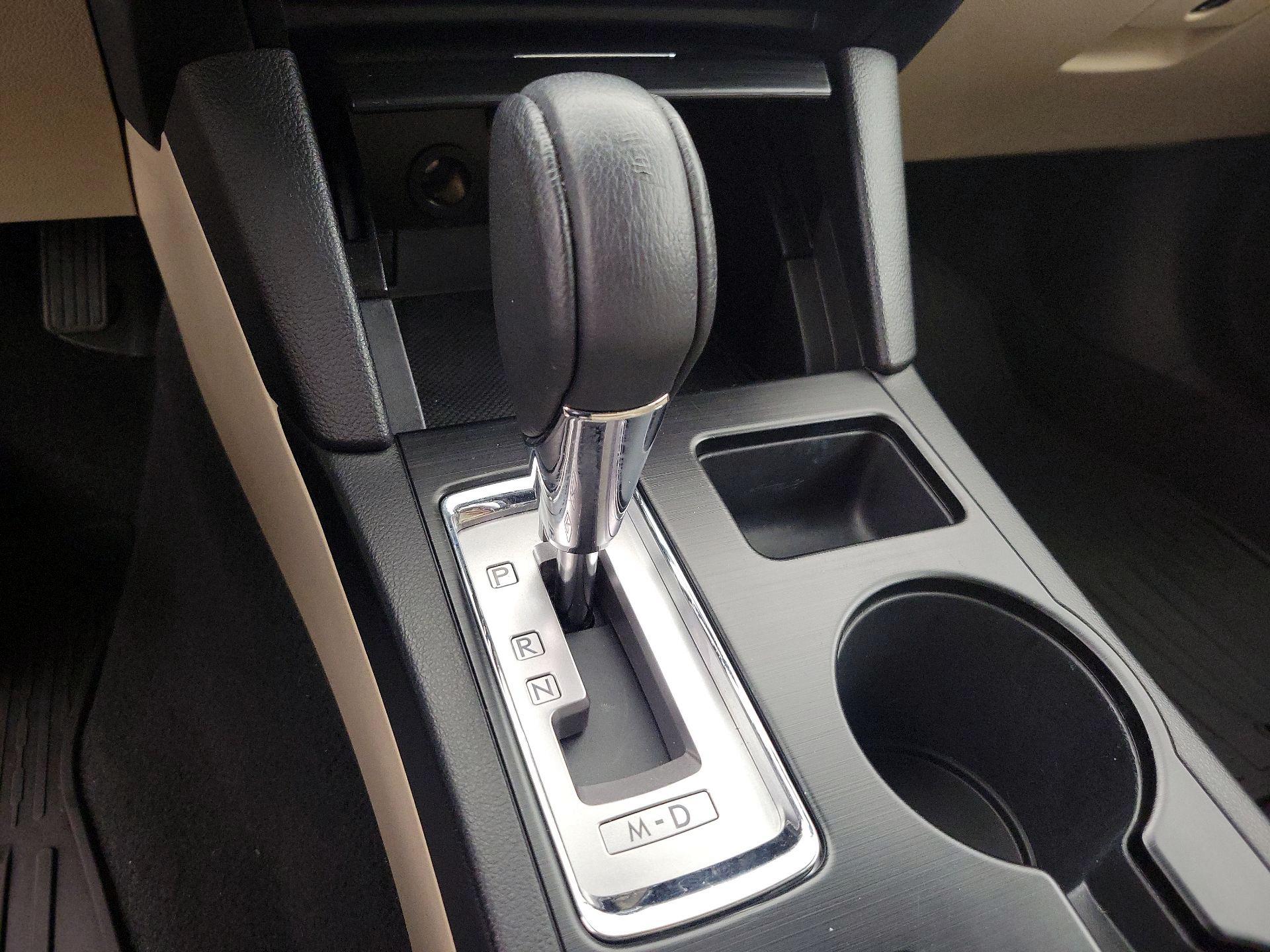 Thumbnail: 2016 Subaru Outback - 18