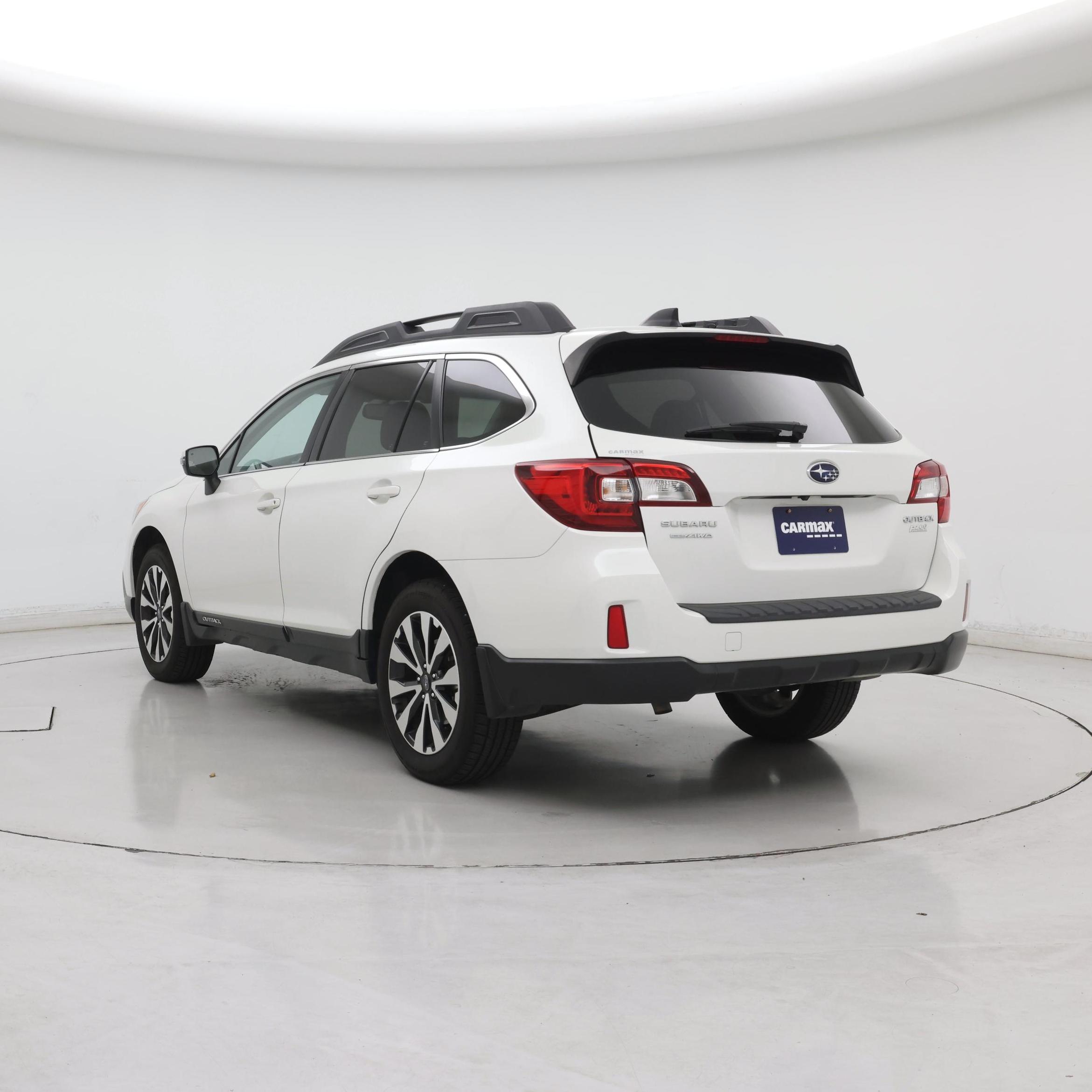 Thumbnail: 2016 Subaru Outback - 2