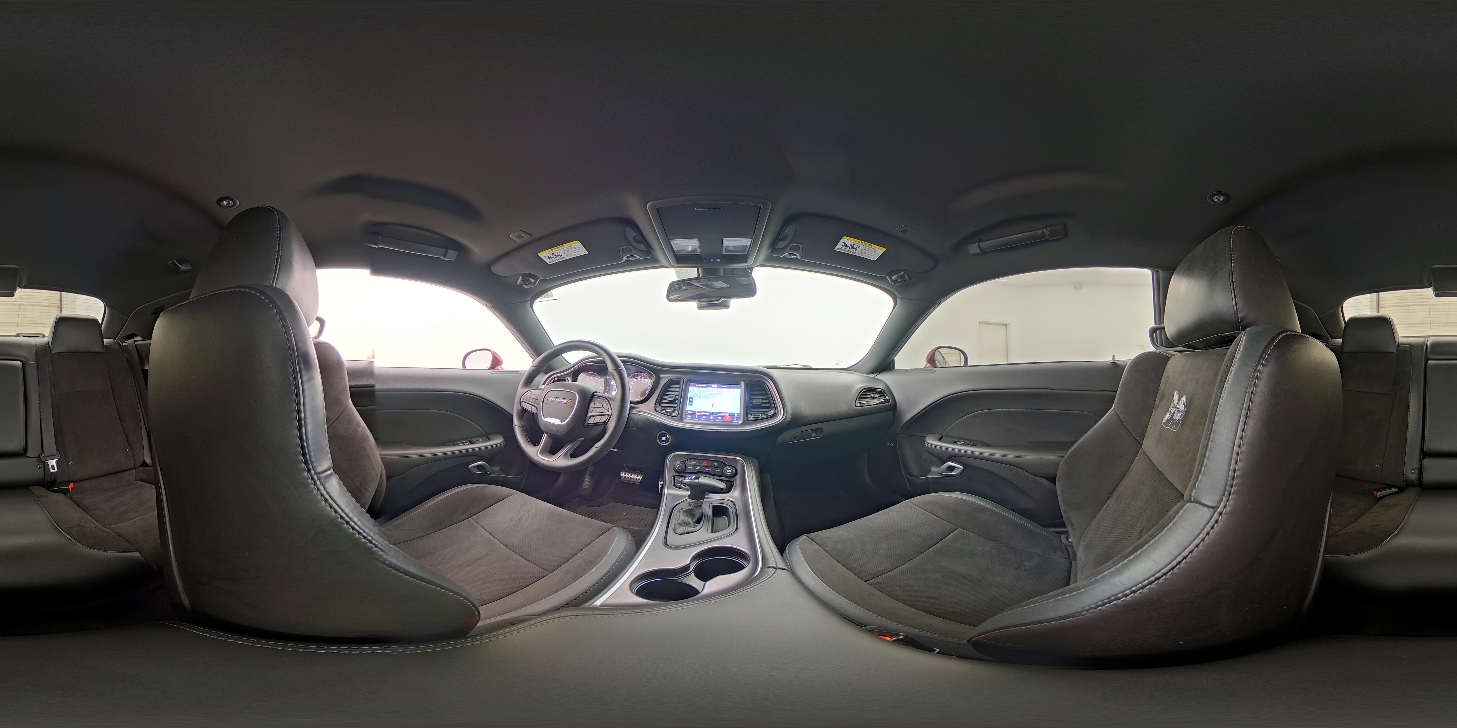 2018 Dodge Challenger Scat Pack - Photo 25