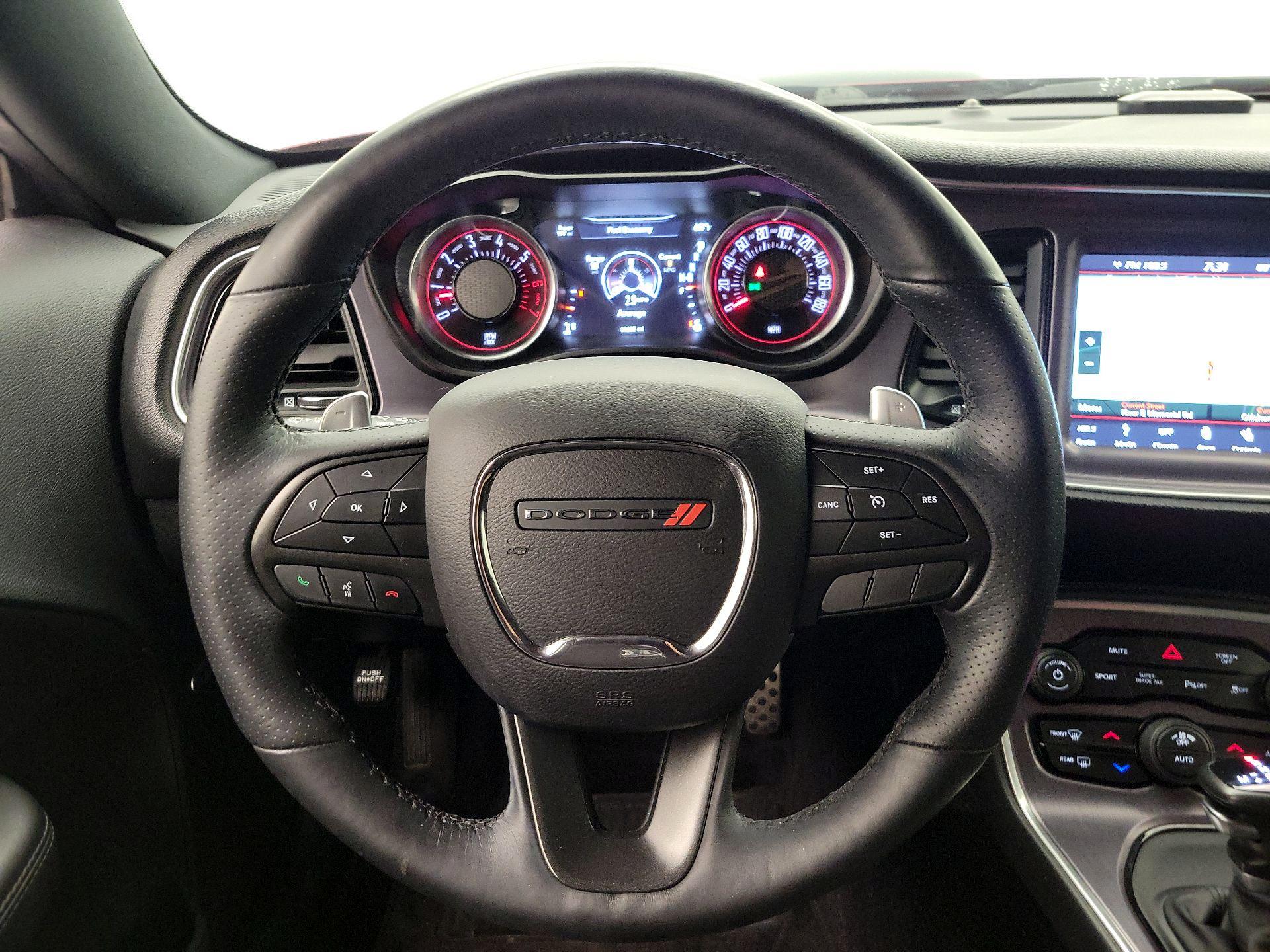 Thumbnail: 2018 Dodge Challenger - 10