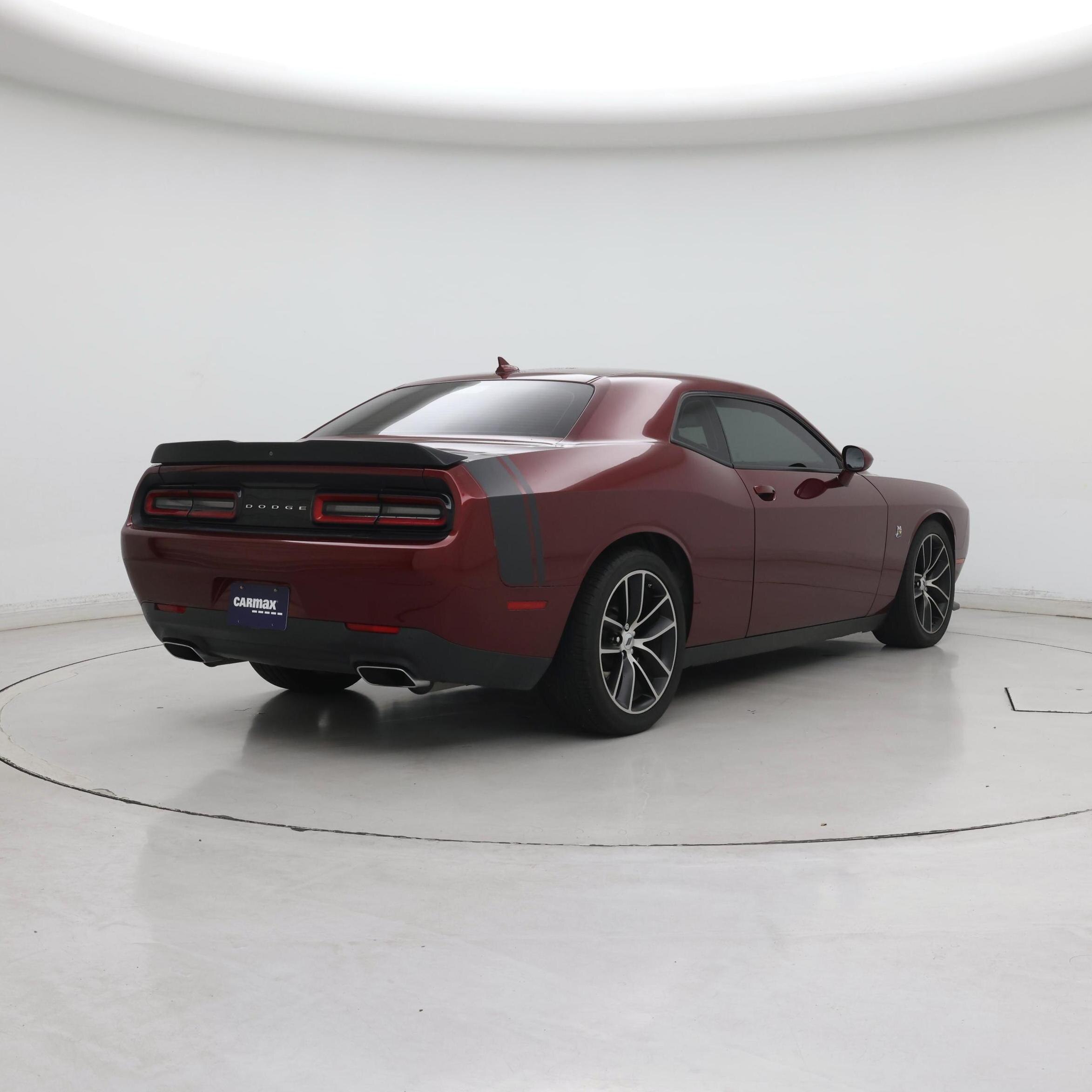 Thumbnail: 2018 Dodge Challenger - 8