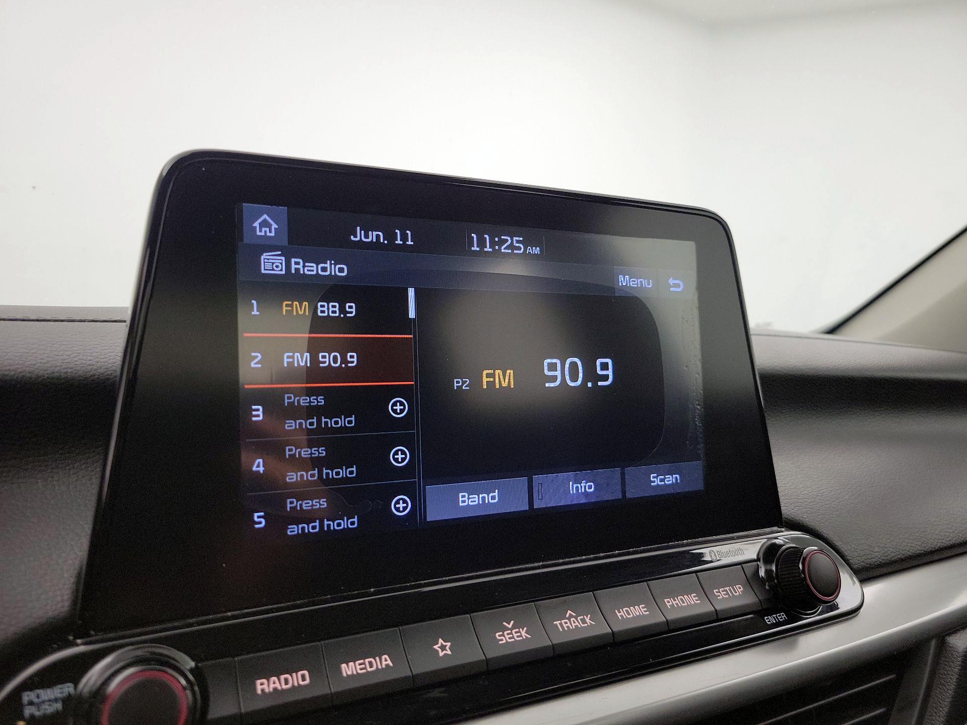 Thumbnail: 2019 Kia Forte - 15