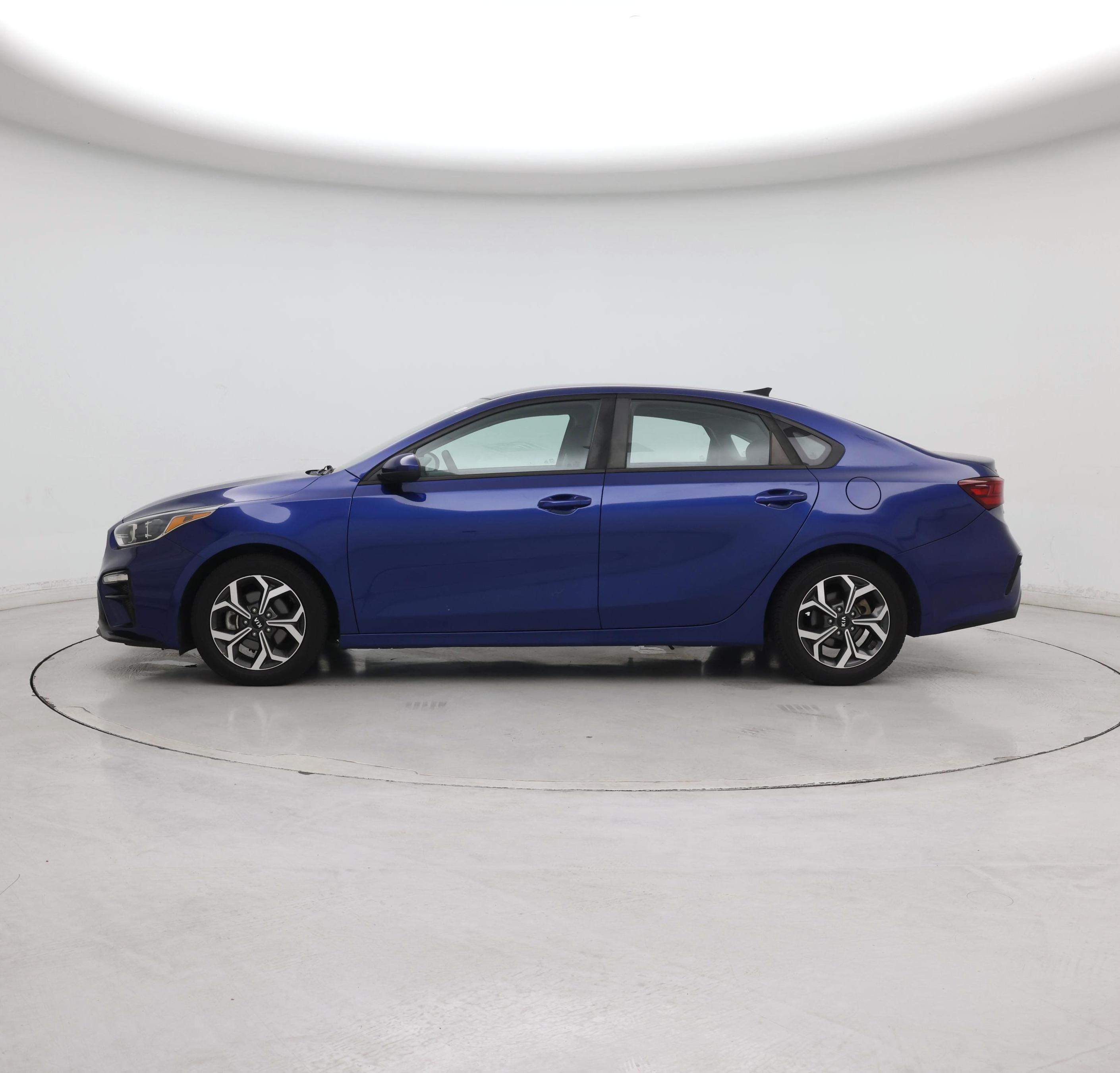 Thumbnail: 2019 Kia Forte - 3