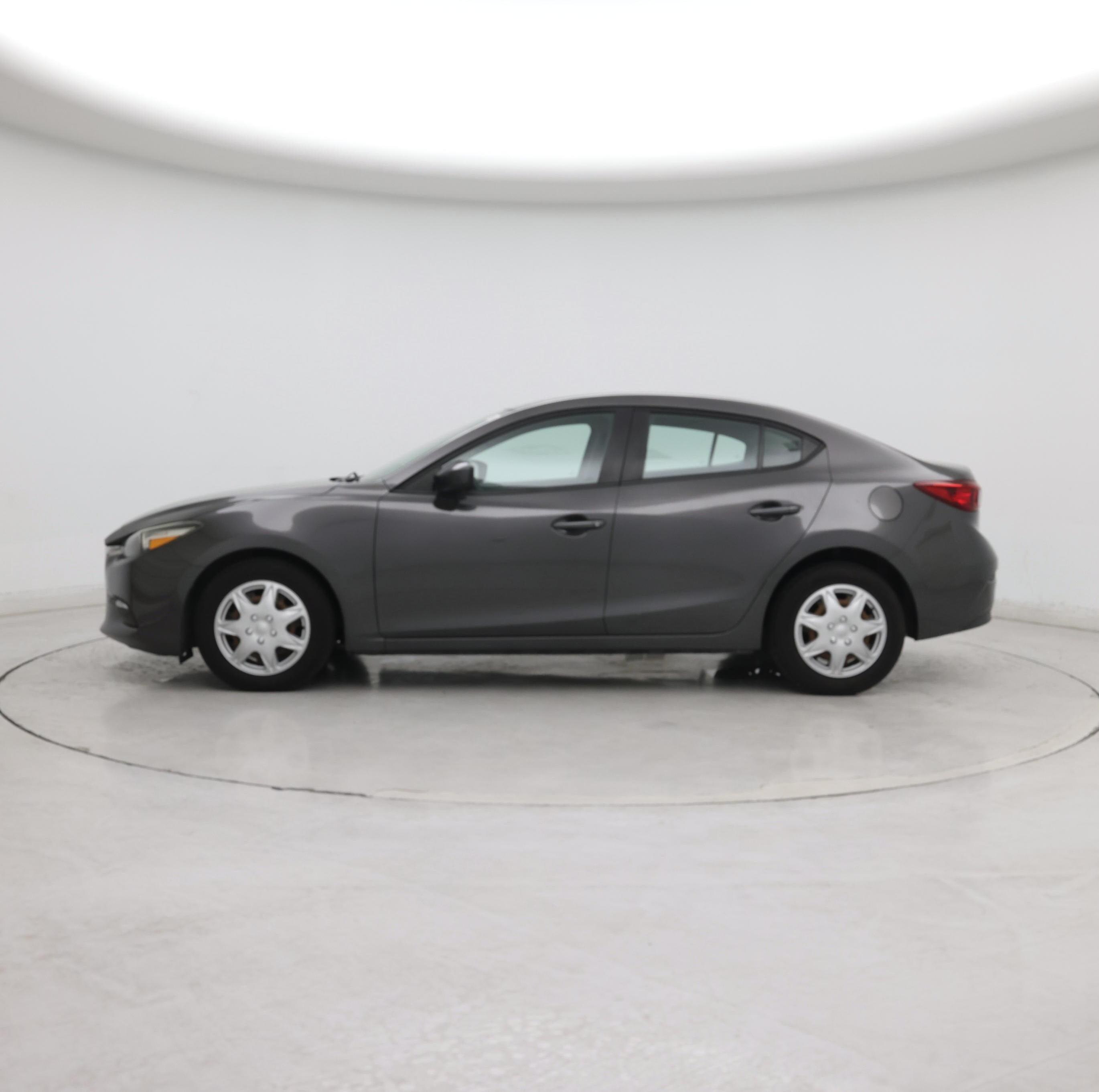 Thumbnail: 2017 Mazda Mazda3 - 3
