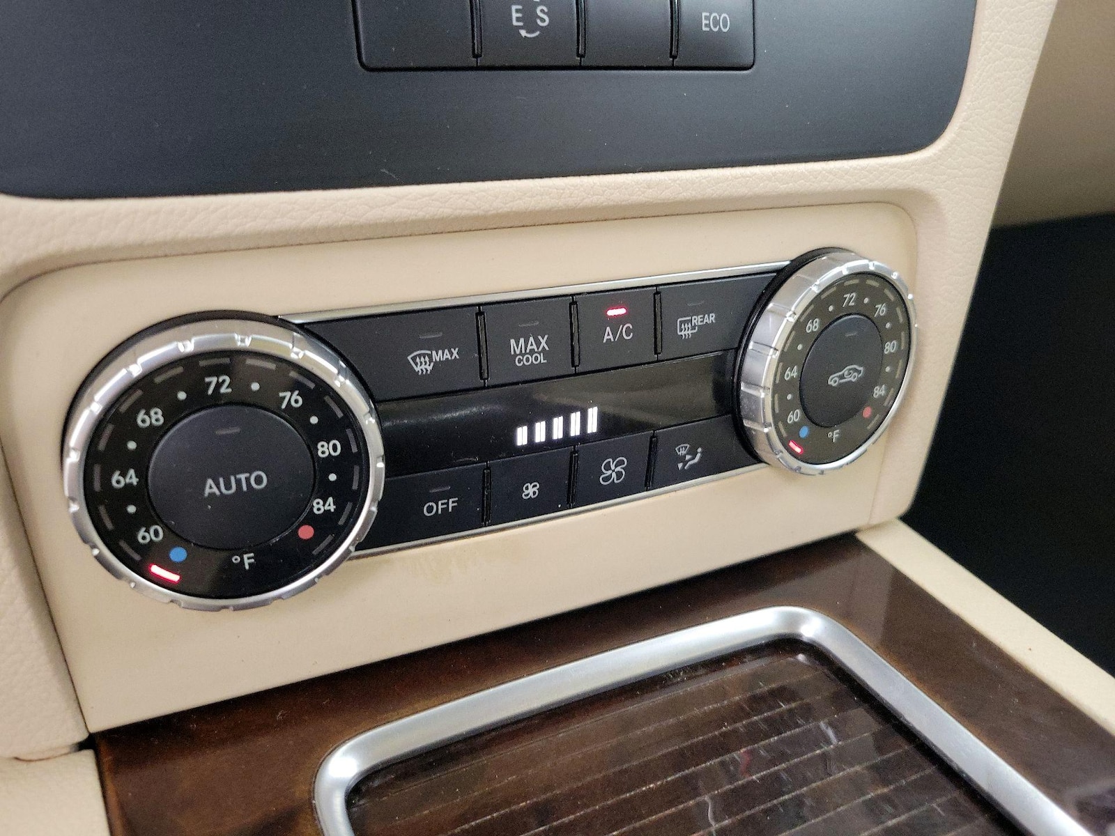 2015 Mercedes-Benz GLK-Class GLK350 - Photo 16