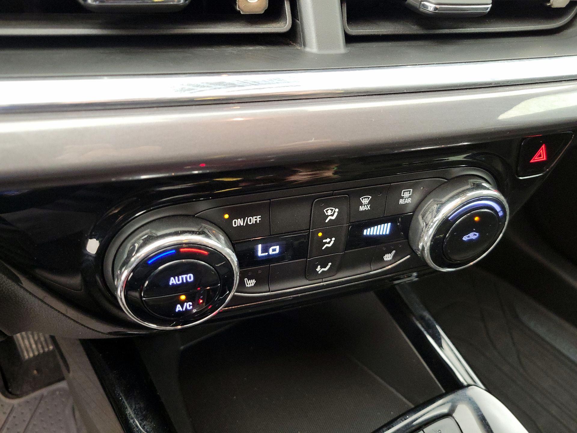 Thumbnail: 2025 Chevrolet Trax - 16