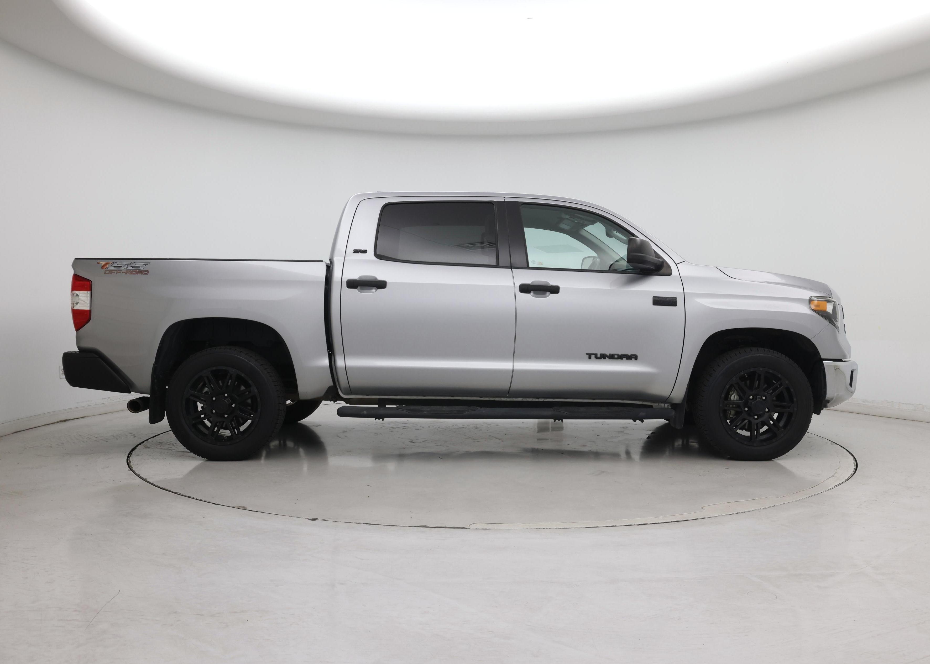 Thumbnail: 2020 Toyota Tundra - 7