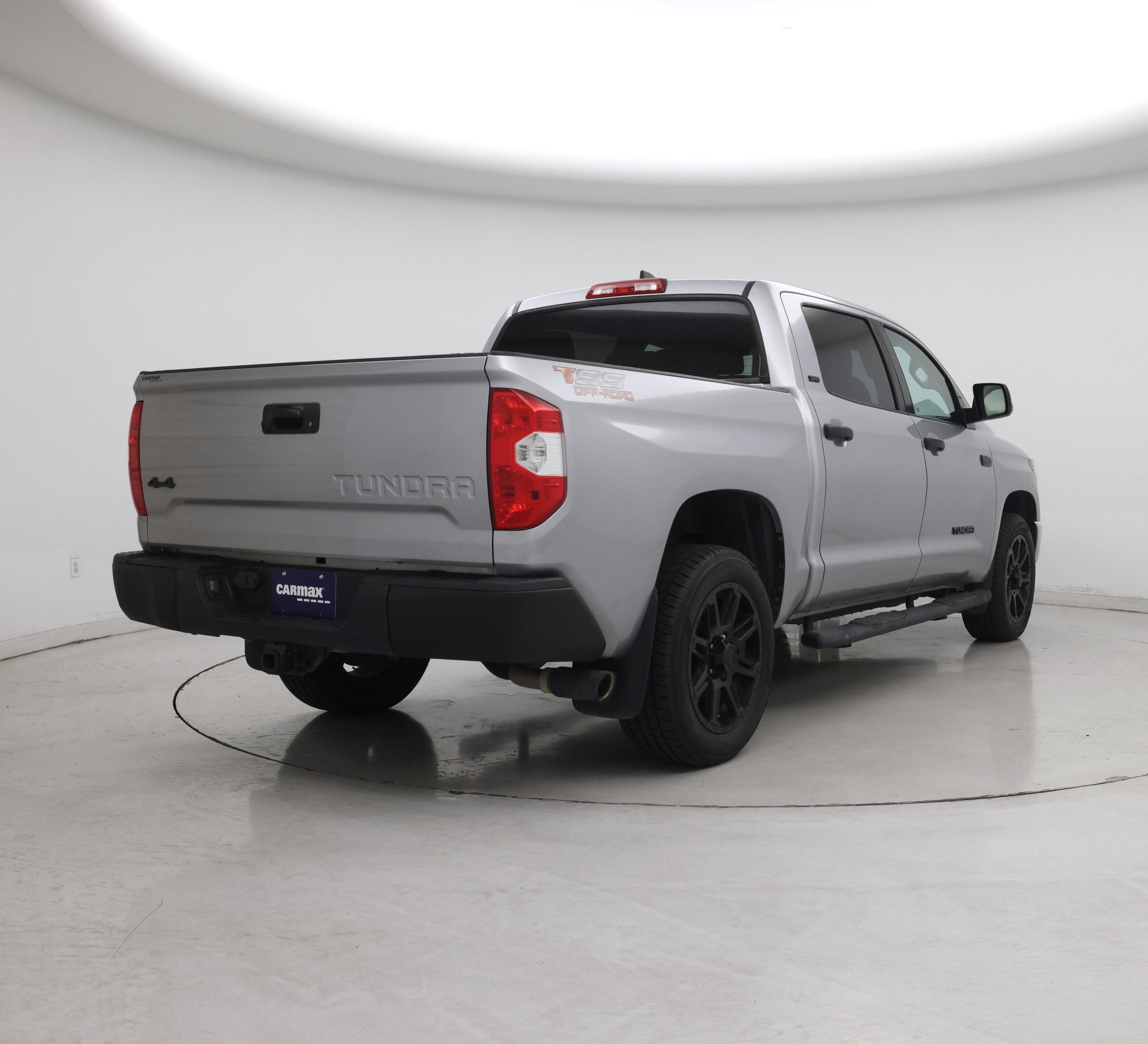 Thumbnail: 2020 Toyota Tundra - 8