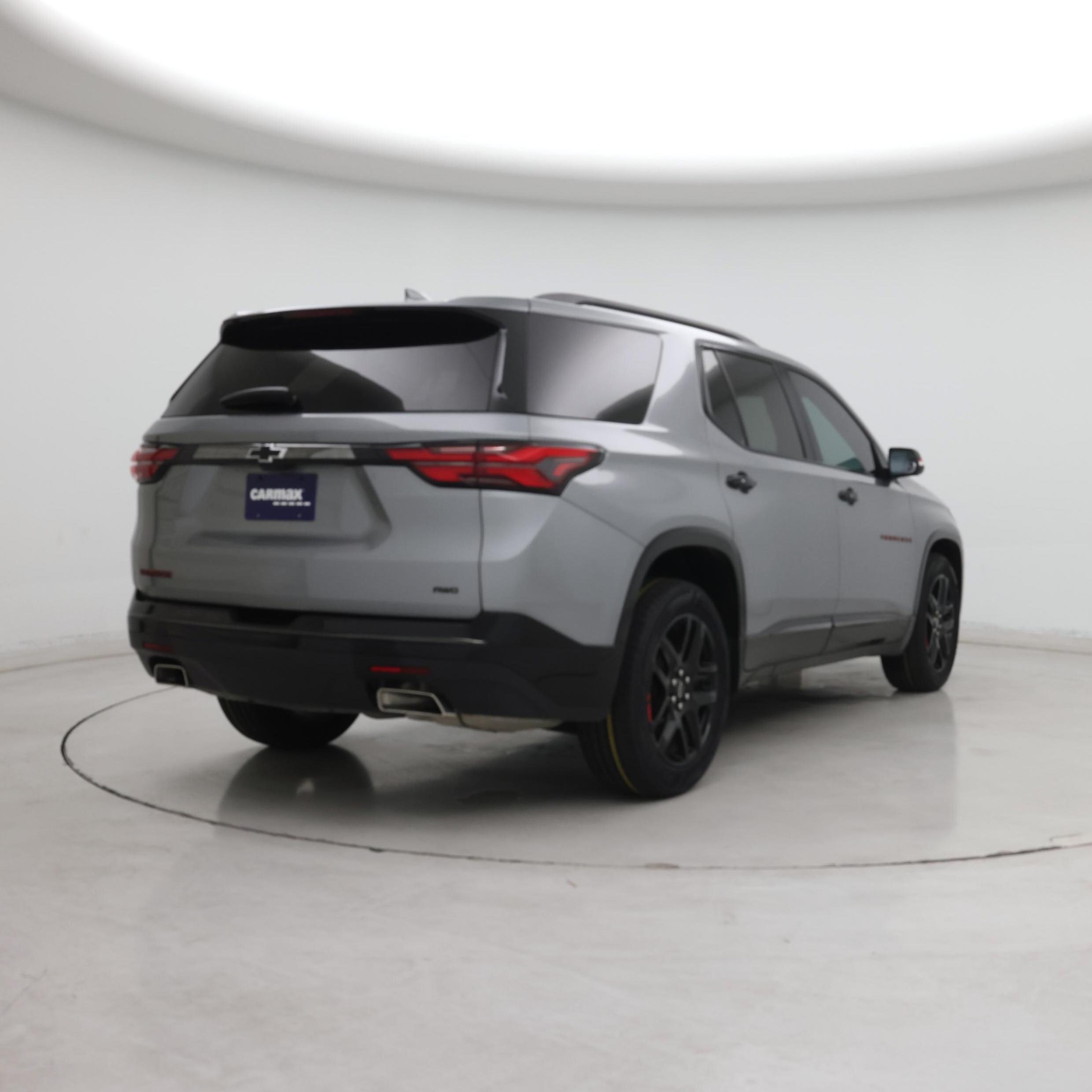 Thumbnail: 2023 Chevrolet Traverse - 8