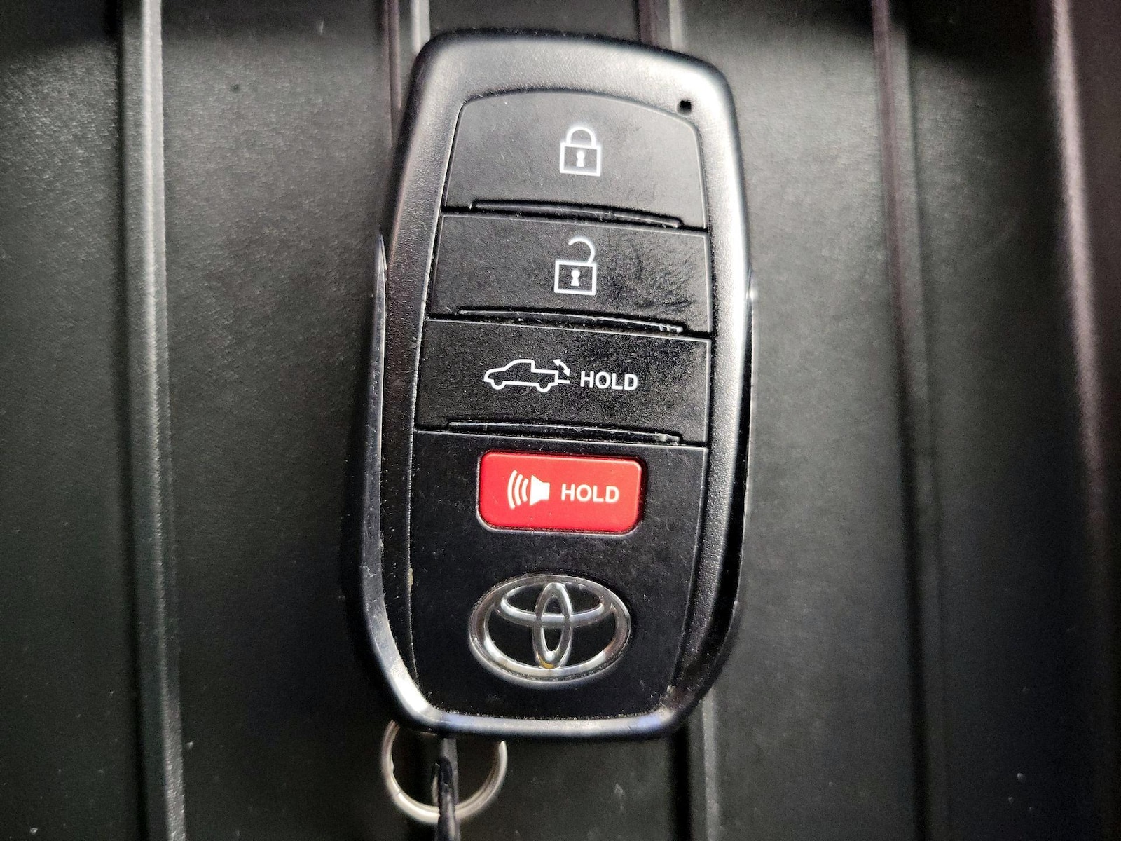 2026 Toyota Tundra Limited - Photo 23