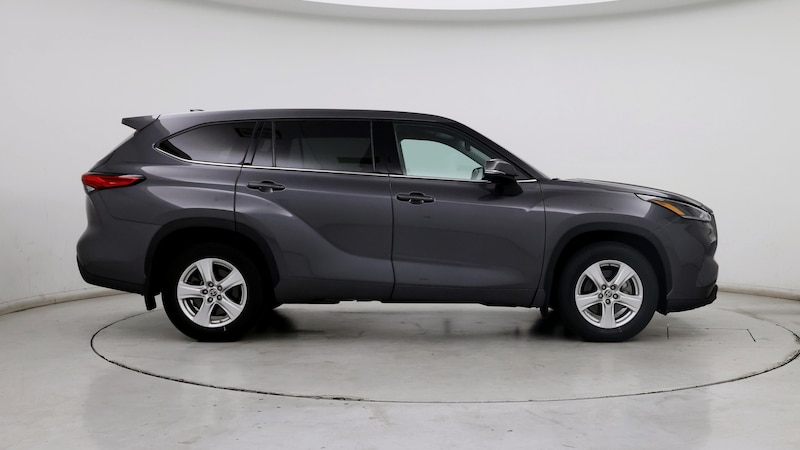 2021 Toyota Highlander LE 7