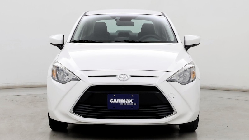 2016 Scion iA  5