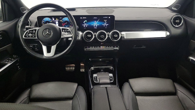 2020 Mercedes-Benz GLB 250 9