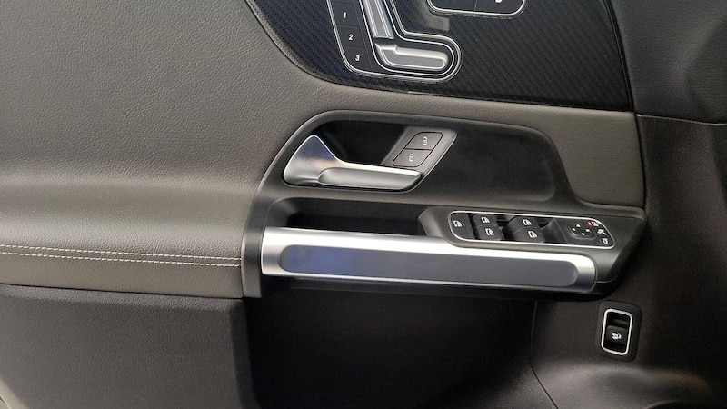 2020 Mercedes-Benz GLB 250 12