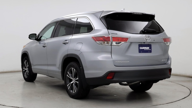 2016 Toyota Highlander XLE 2