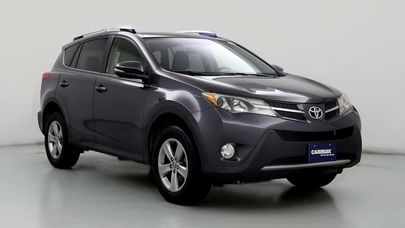 2015 Toyota RAV4 XLE Hero Image