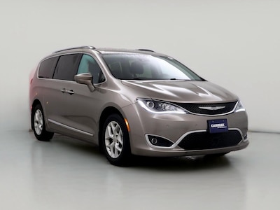 2017 Chrysler Pacifica  -
                Sicklerville, NJ