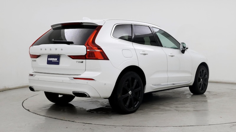 2018 Volvo XC60 Recharge Core 8