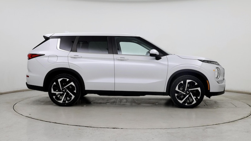 2022 Mitsubishi Outlander ES 7
