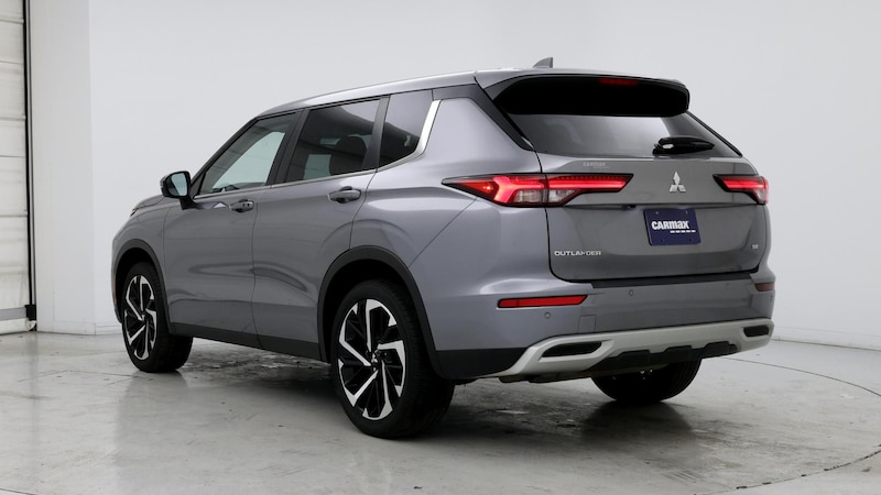 2023 Mitsubishi Outlander SE 2