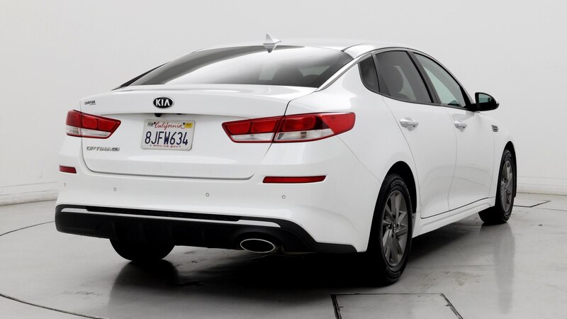 2019 Kia Optima LX 8