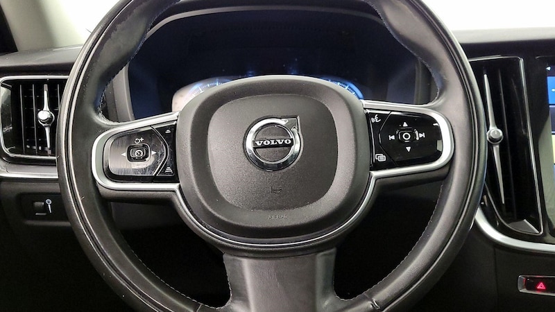 2020 Volvo S60 T5 Momentum 10