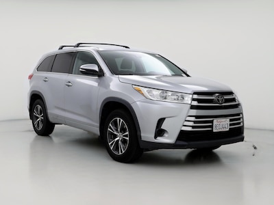 2018 Toyota Highlander LE -
                Burbank, CA