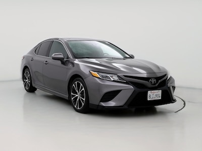 2019 Toyota Camry SE -
                Los Angeles, CA