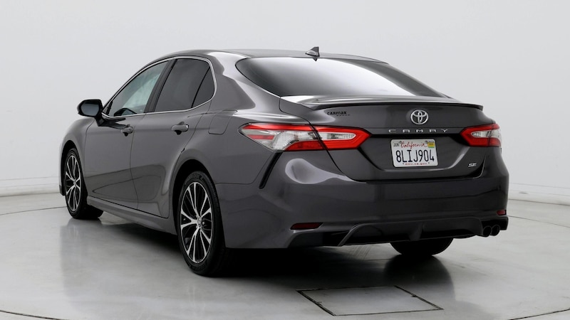 2019 Toyota Camry SE 2