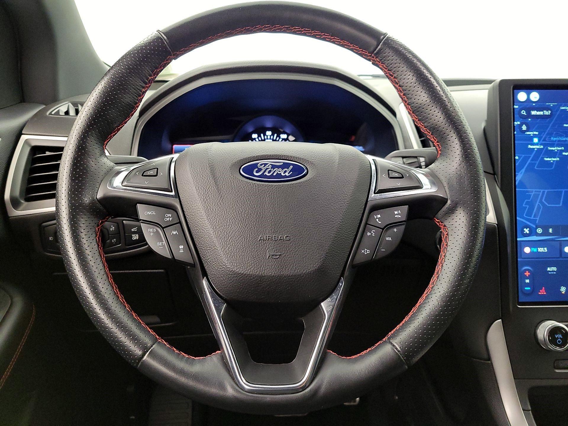 Thumbnail: 2022 Ford Edge - 10