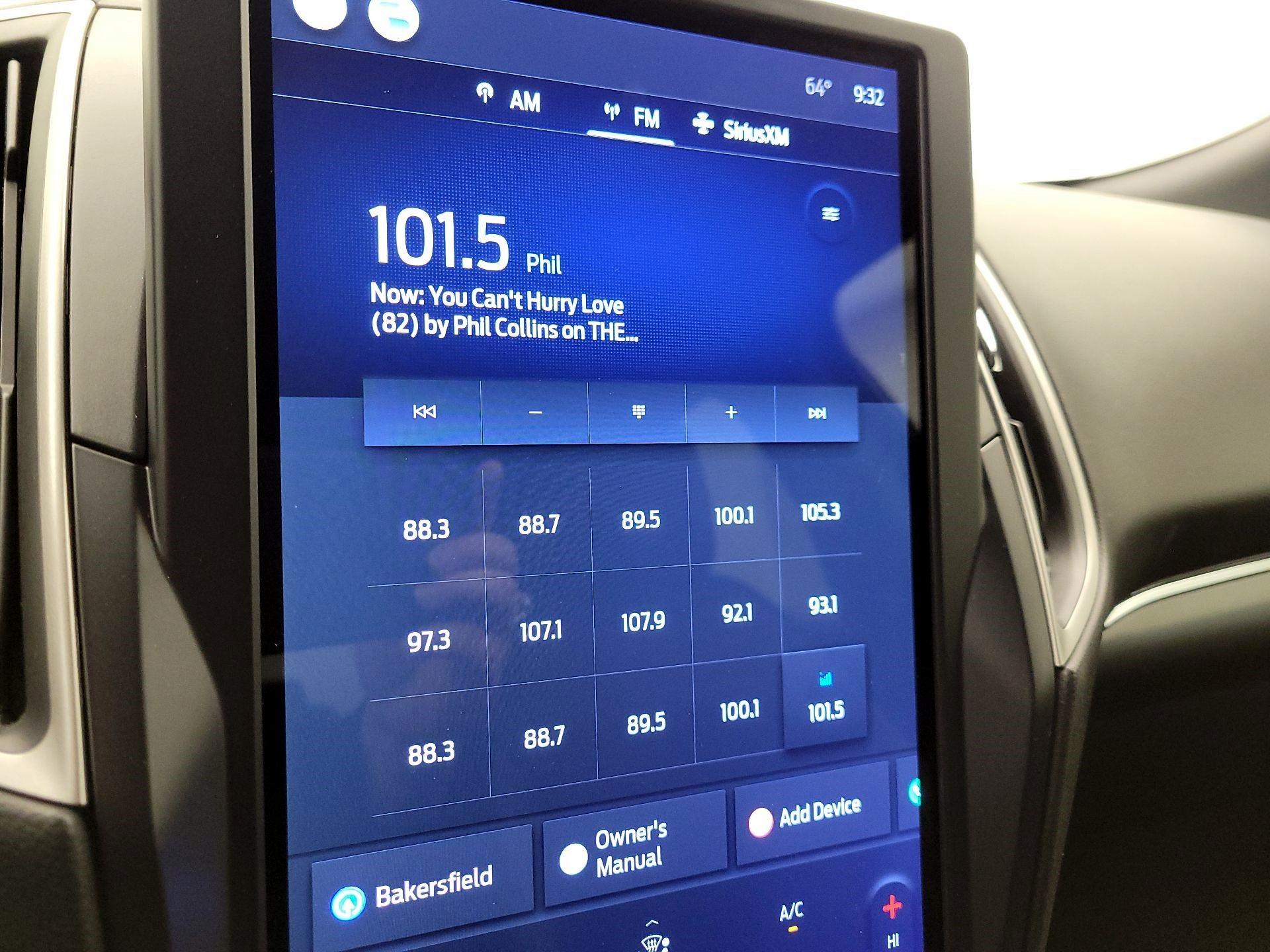 Thumbnail: 2022 Ford Edge - 16