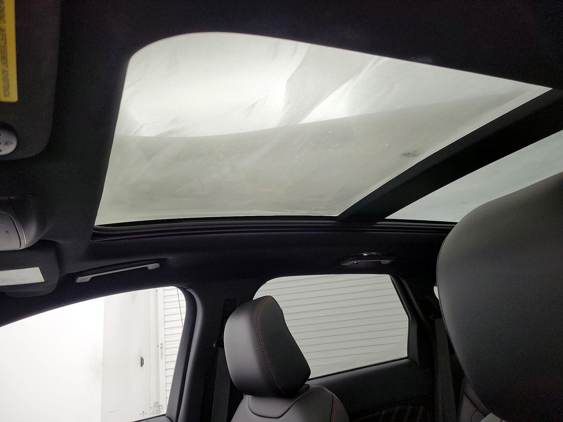 Thumbnail: 2022 Ford Edge - 20