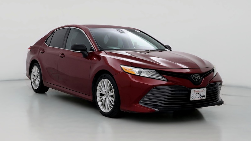 2018 Toyota Camry XLE Hero Image