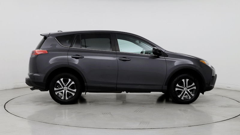 2018 Toyota RAV4 LE 7