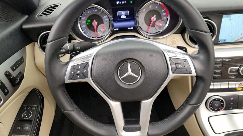 2014 Mercedes-Benz SLK 250 10