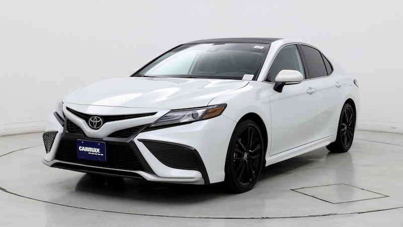 2022 Toyota Camry XSE 4