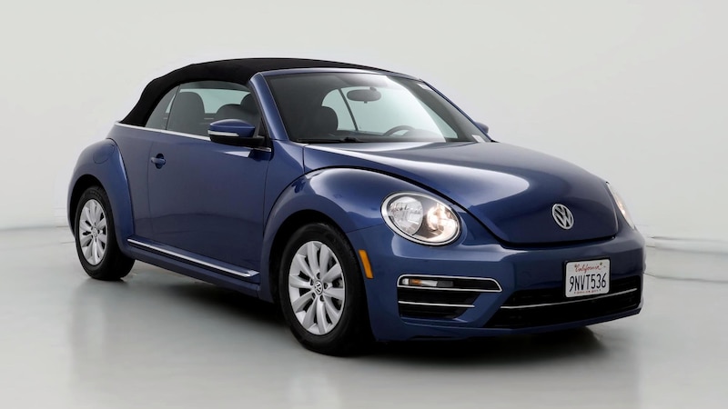 2018 Volkswagen Beetle S Hero Image