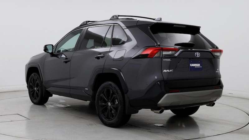 2022 Toyota RAV4 SE 2