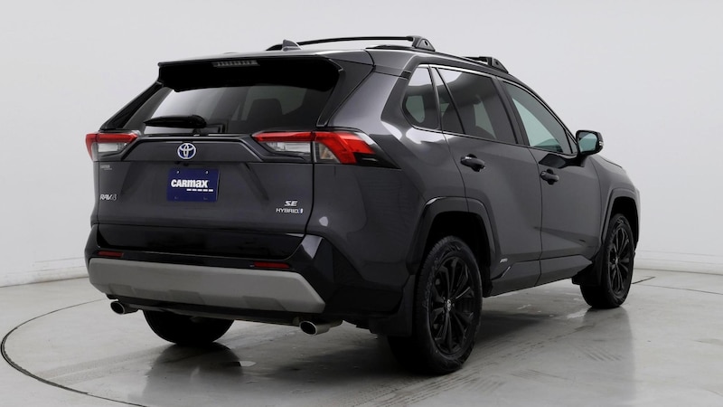 2022 Toyota RAV4 SE 8