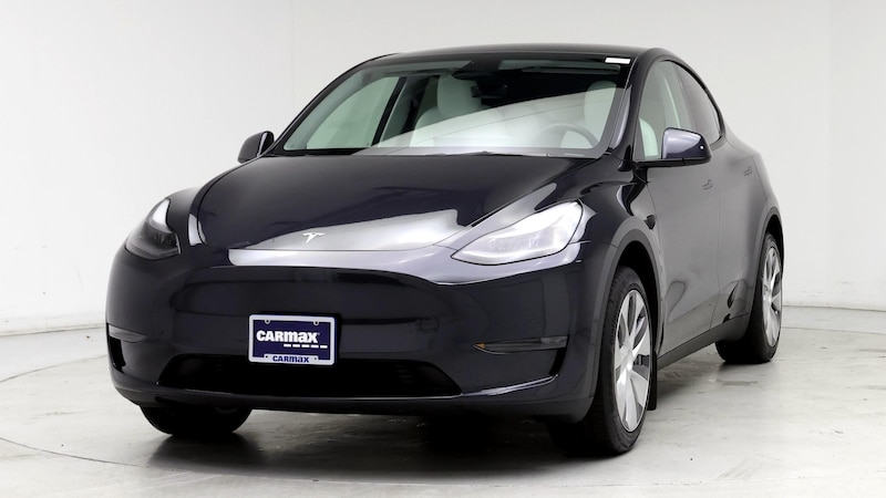 2024 Tesla Model Y  4