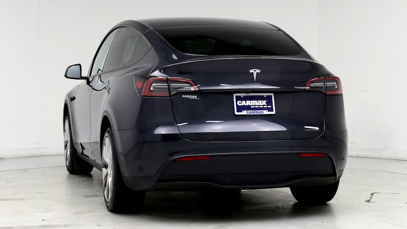 2024 Tesla Model Y  6