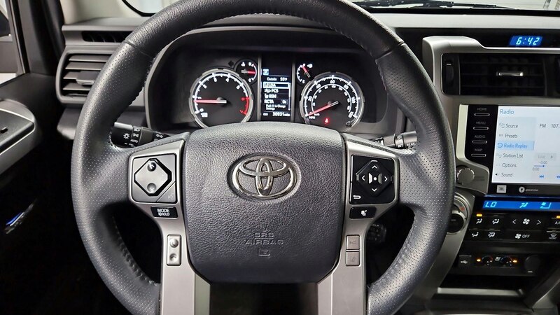 2022 Toyota 4Runner Limited 10