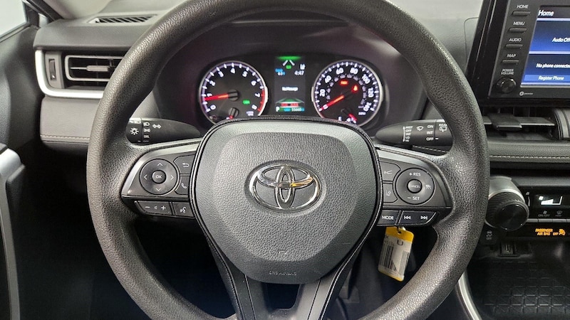 2021 Toyota RAV4 LE 10