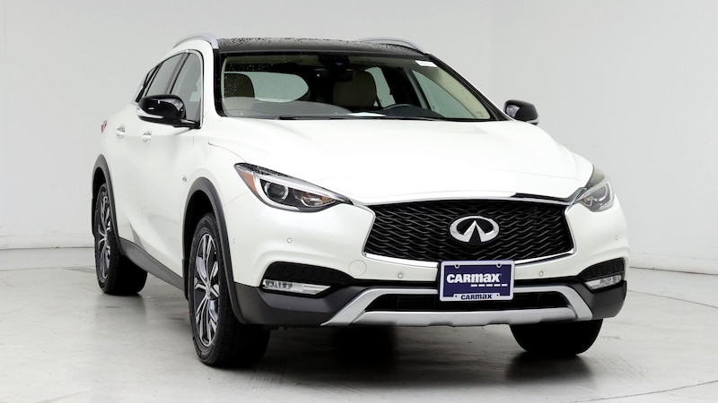 2017 INFINITI QX30 Premium 5