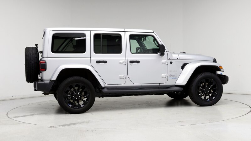 2022 Jeep Wrangler Unlimited Sahara 7