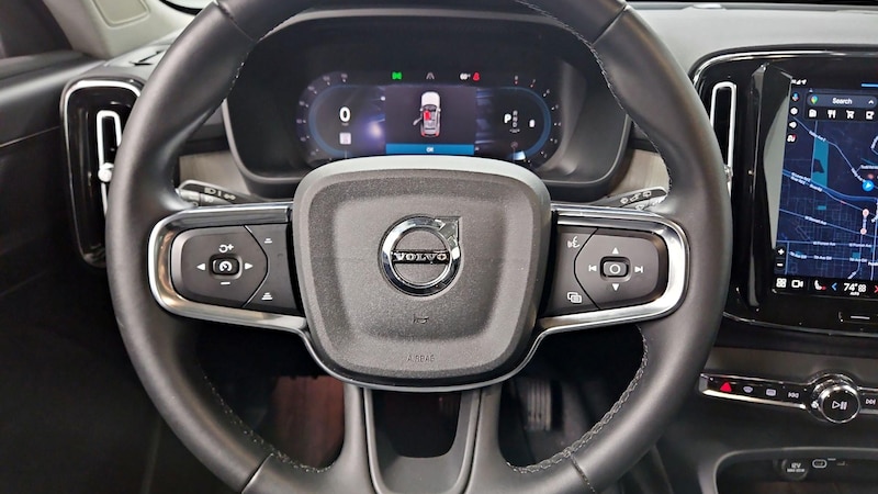 2023 Volvo XC40 B5 Plus 10