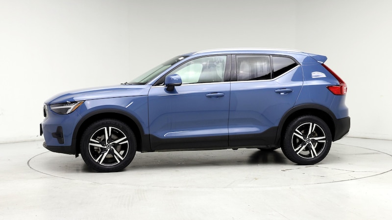 2023 Volvo XC40 B5 Plus 3